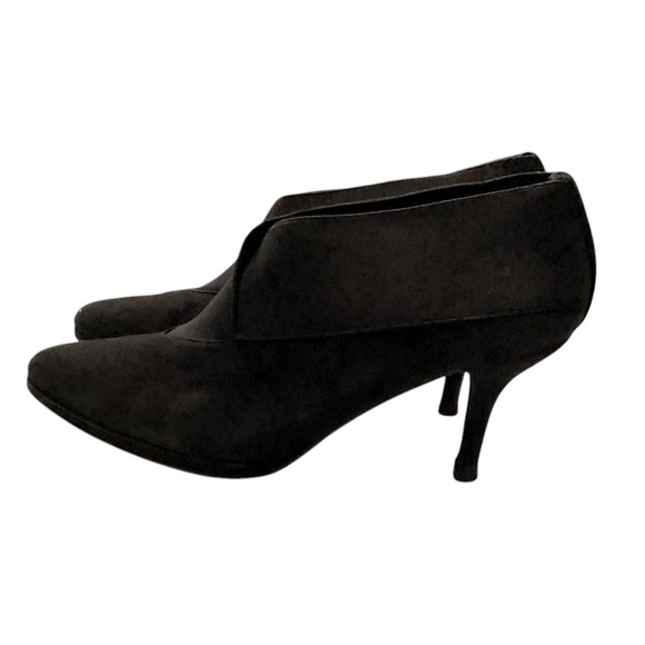 Stuart Weitzman Elastique Bootie Black Ankle Mid High Slip On Spain size 8‎ - Picture 1 of 7